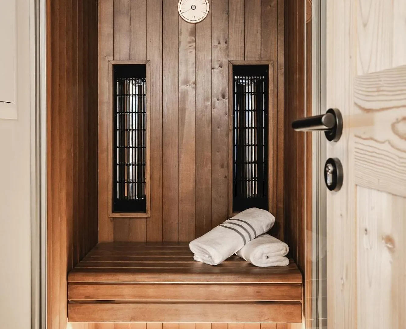 Ξενοδοχείο με διαμερίσματα Appartements De L'Heliopic Σαμονί